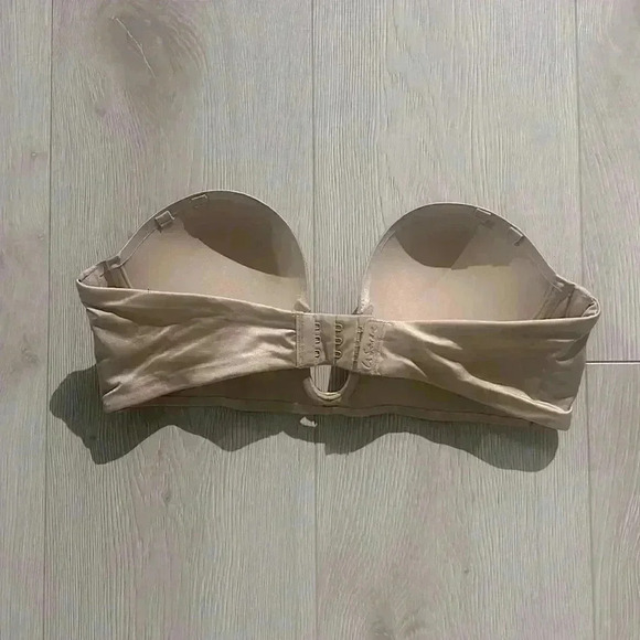 BNWOT La Senza deep u plunge push up strapless bra 34B - Picture 4 of 5